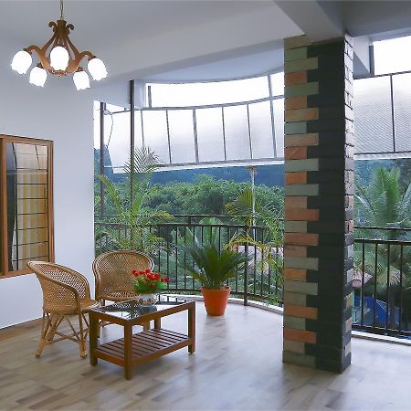 Holiday Villa Thekkady Esterno foto