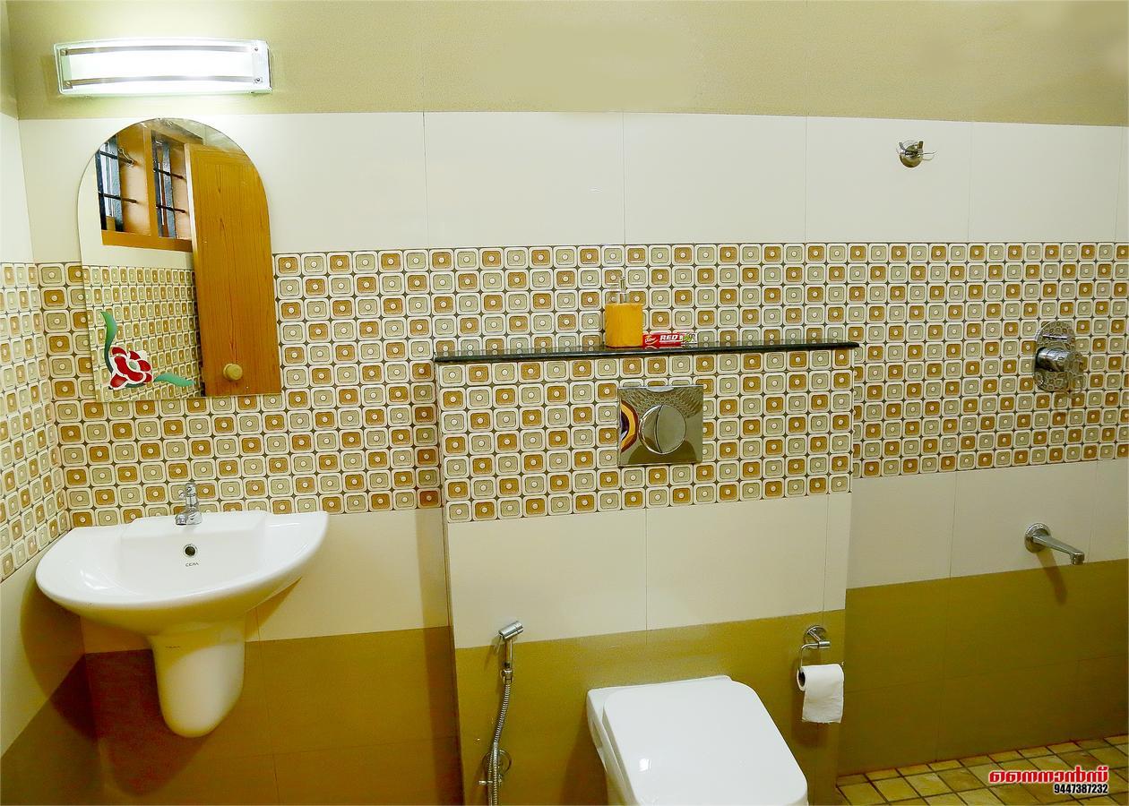Holiday Villa Thekkady Esterno foto