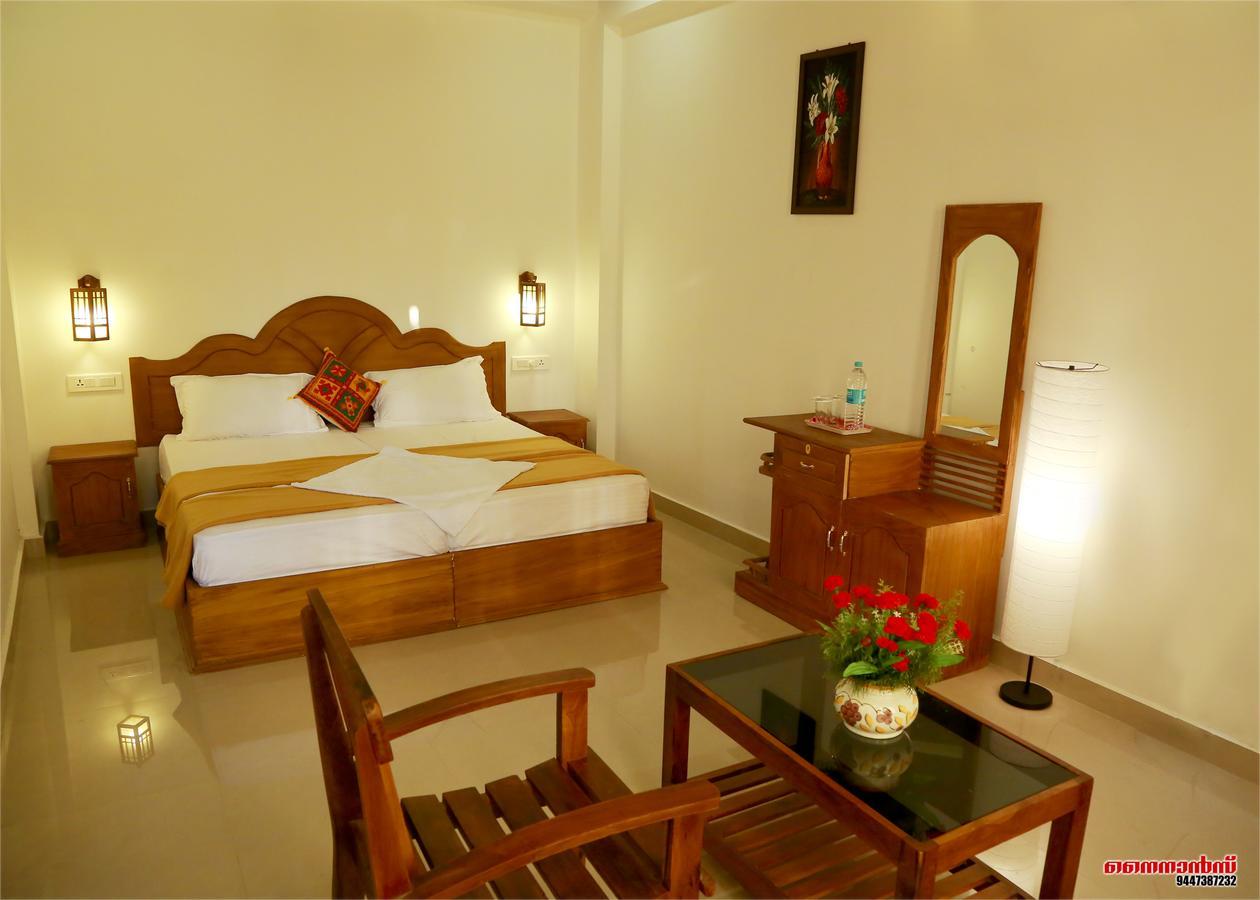 Holiday Villa Thekkady Esterno foto