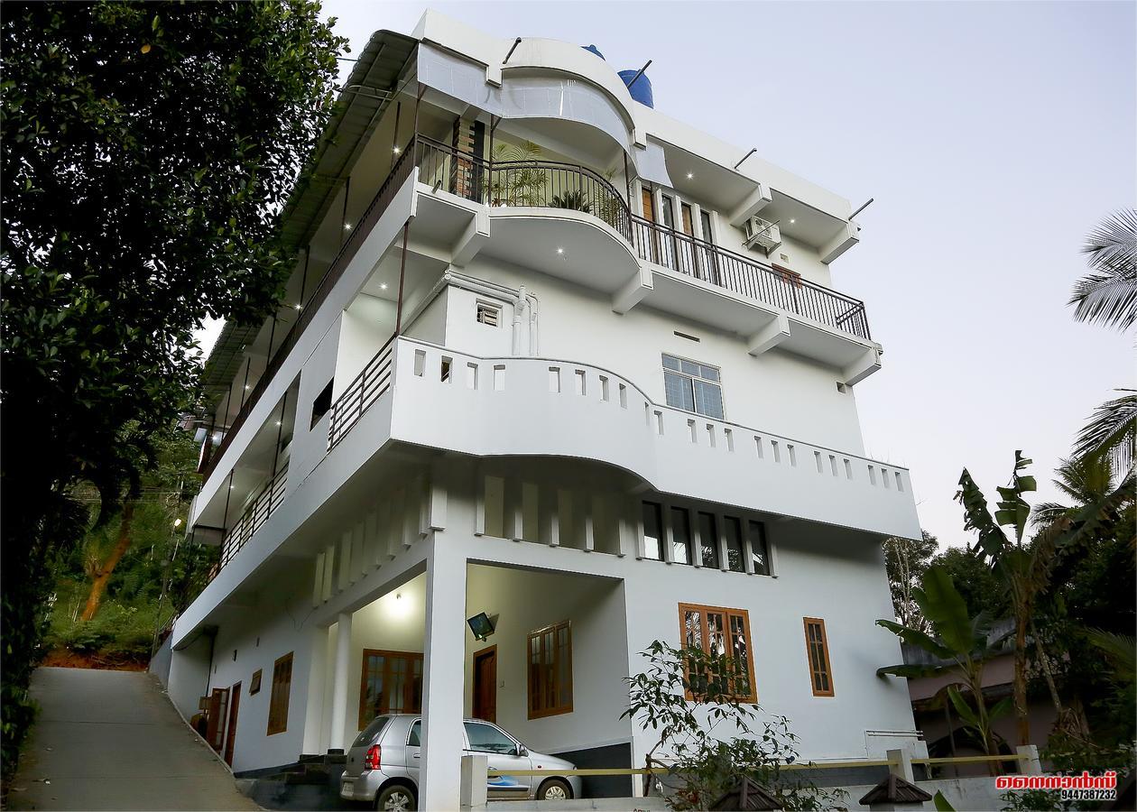 Holiday Villa Thekkady Esterno foto